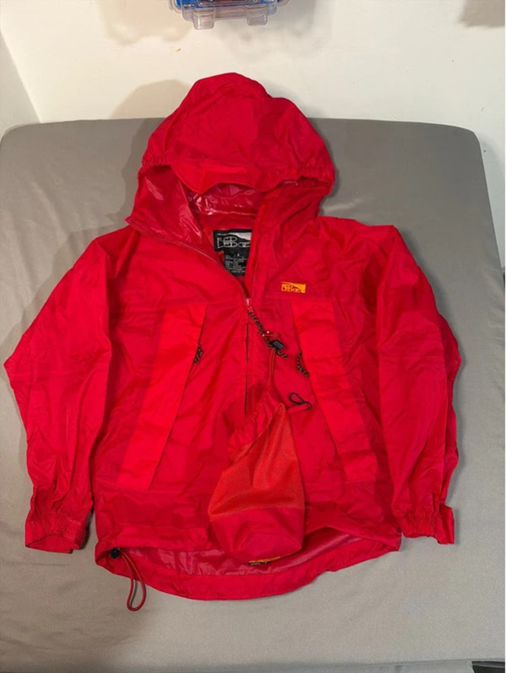 Red Ledge Rain Jacket Kids Size S Lightweight Hooded Windbreaker Packable Red